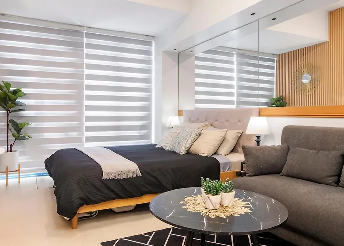 38 Park Avenue Condominum Inside It Park *